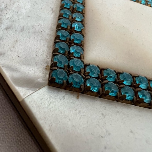Antique Vintage Mother of Pearl & Blue Rhinestone Mirror Powder Beauty Compact - Picture 3 of 9
